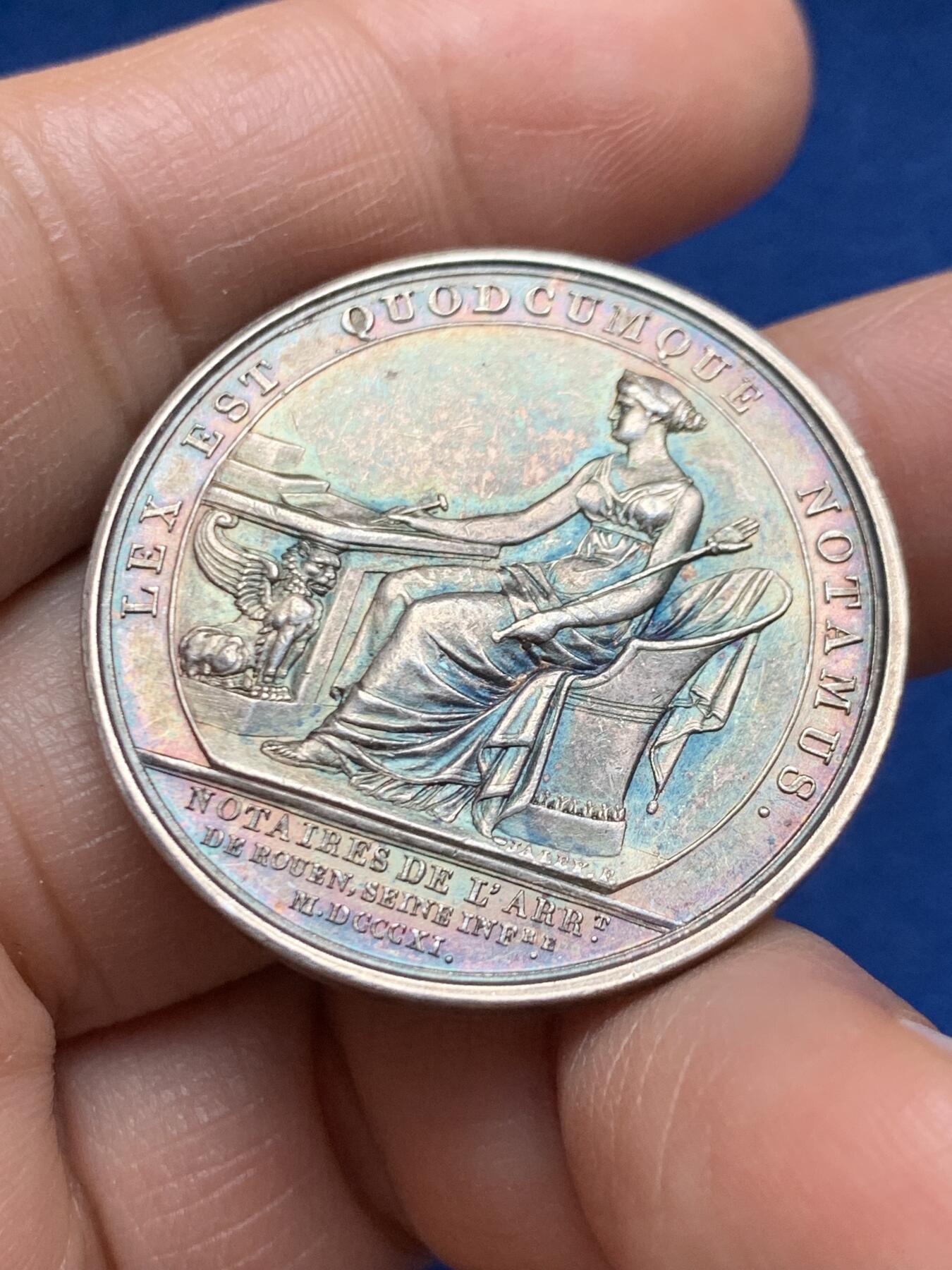 《竞宝斋》第469场 周日，周一 2场连拍 （全场包邮）欢迎送拍 1811年拿破仑法国鲁昂公证人协会纪念银章 光边原铸 17.5克 34.6mm