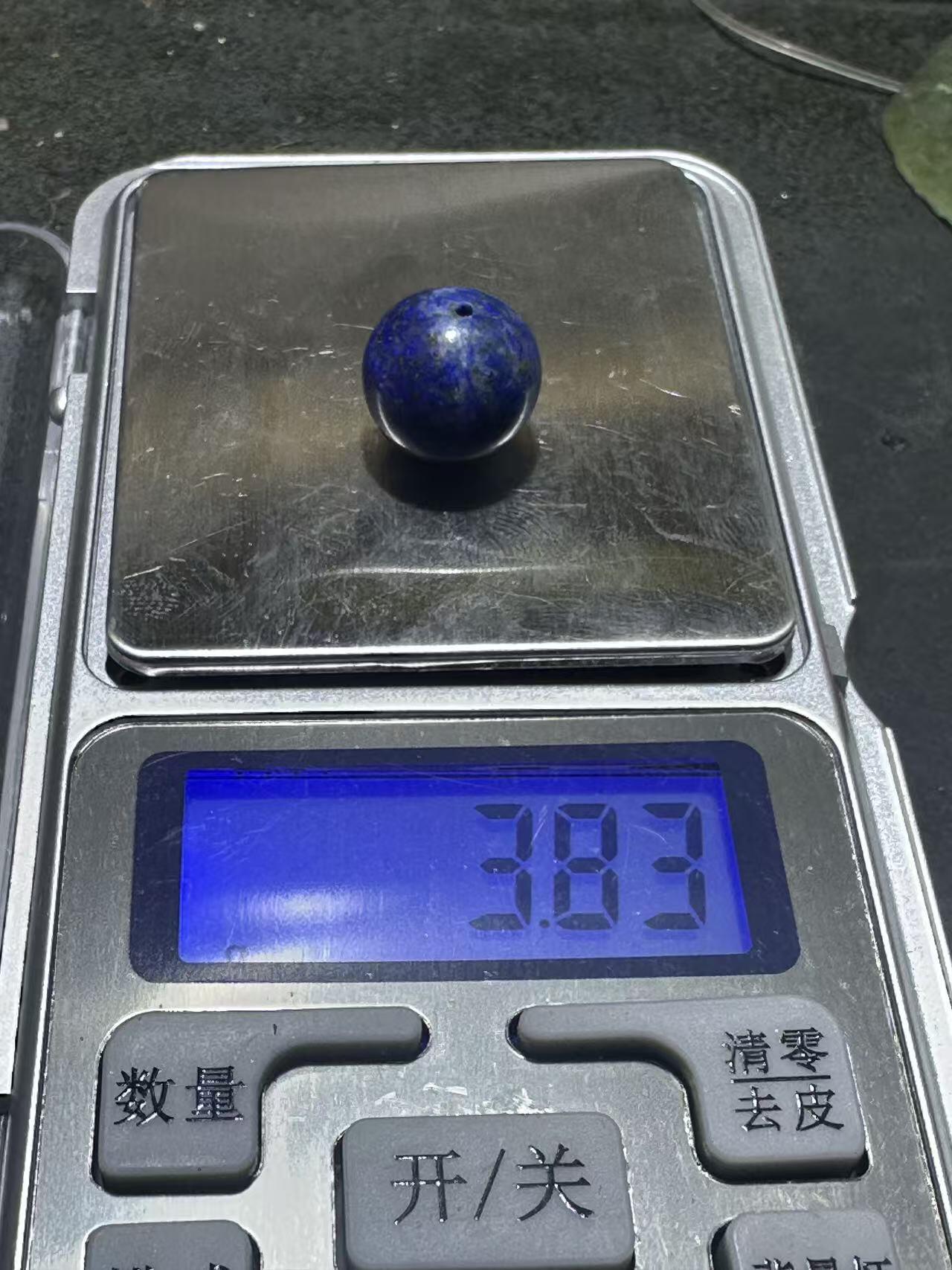 精美阿富汗老矿青金石圆珠一个！