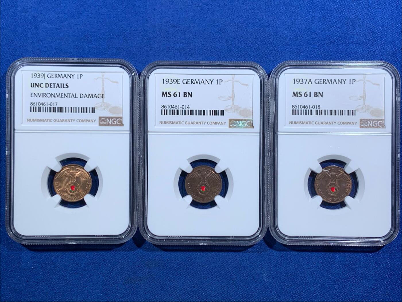 《竞宝斋》第469场 周日，周一 2场连拍 （全场包邮）欢迎送拍 三枚一组 NGC MS61BN/UNCD 德国带风车1芬尼铜币，其中两枚61分，一枚BU的UNCD，热门品种