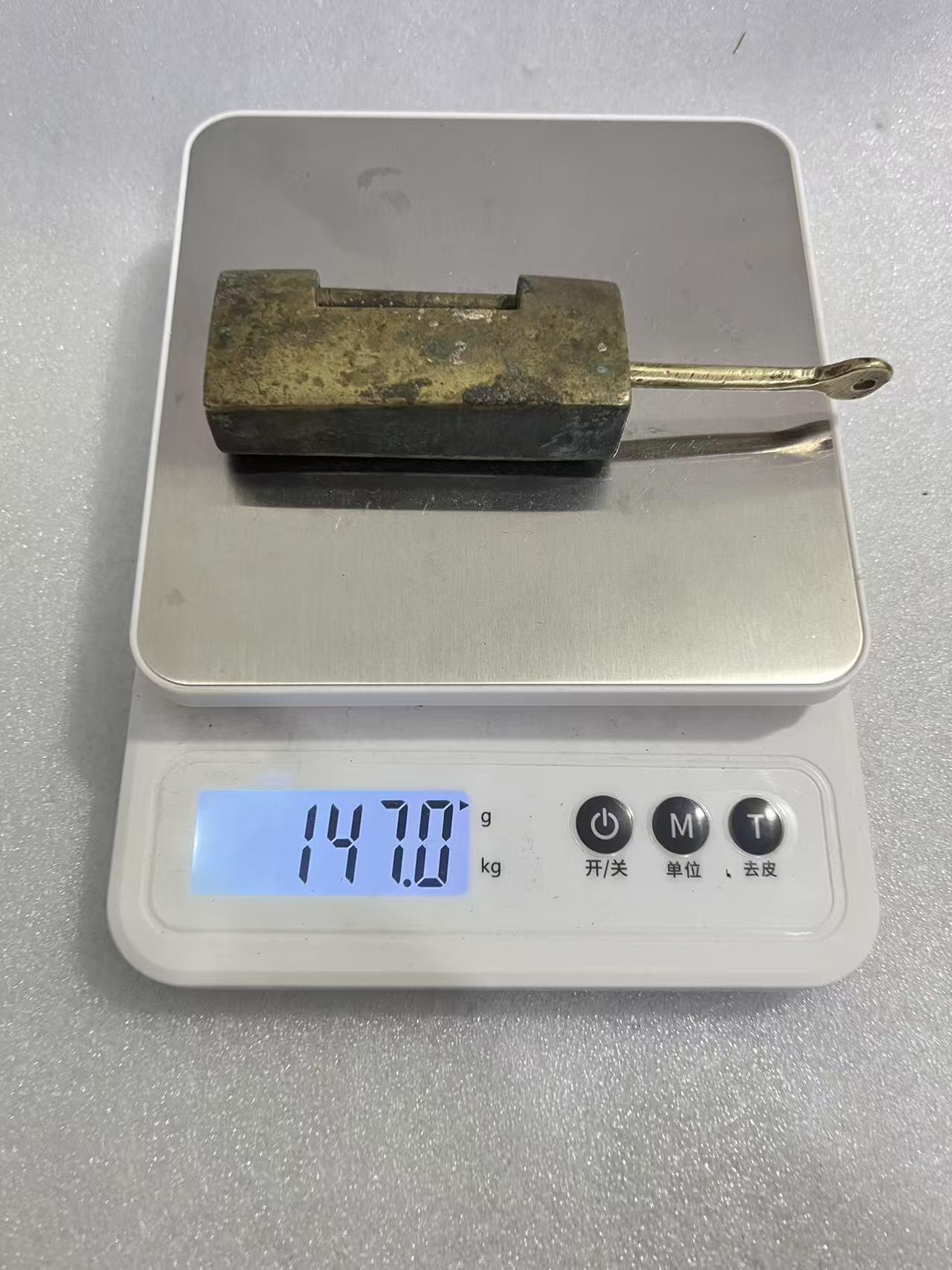 江南杂, 清代铜锁，可以使用