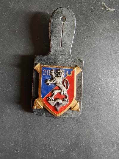 老王徽章第186期 - 法国陆军第20炮兵团证章