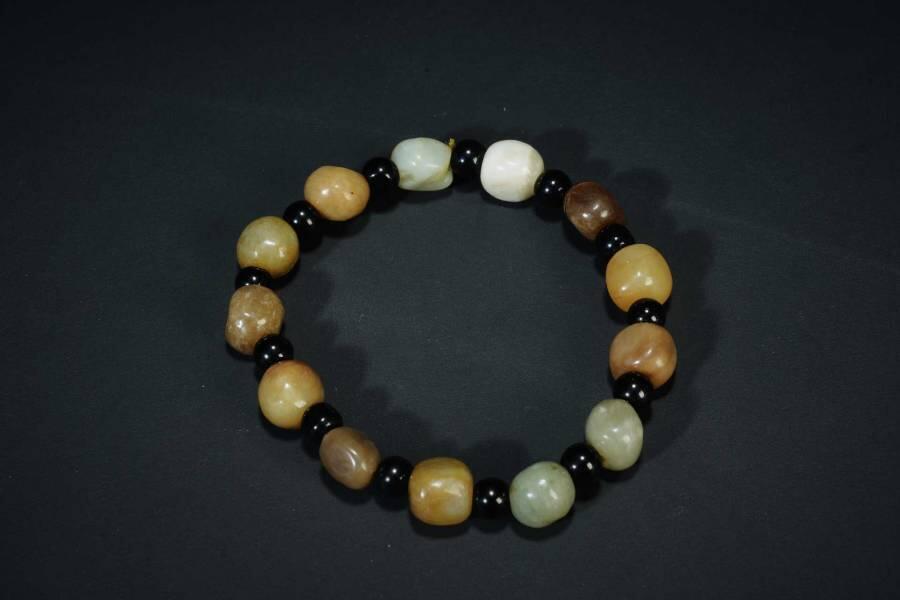 上海都达杂项专场五十六【全场包邮】  天然 和田玉籽料手串92-53