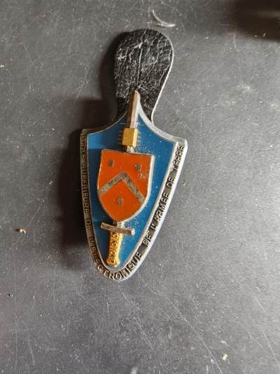 老王徽章第186期 - 法国陆军高等电子学校证章