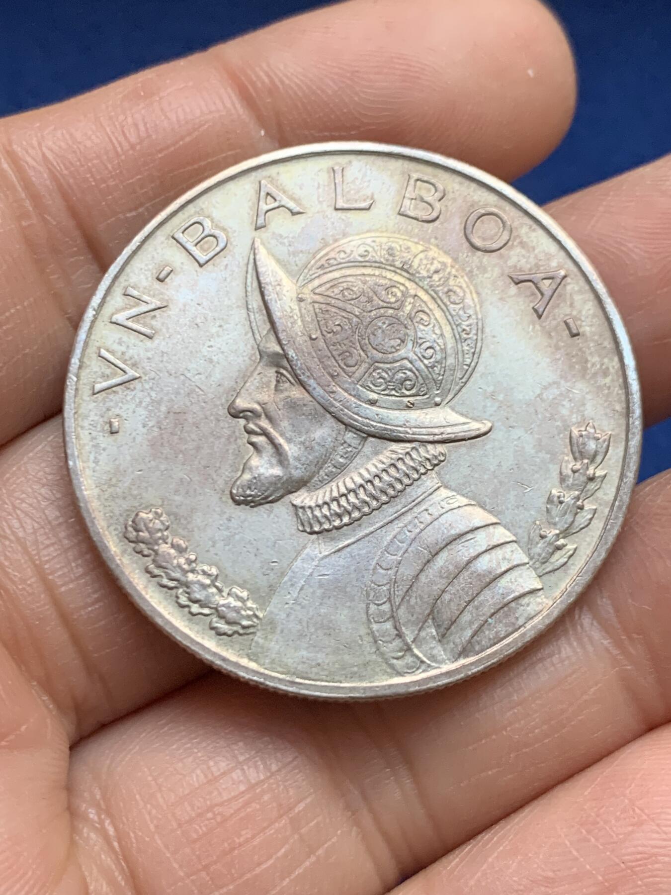 《竞宝斋》第469场 周日，周一 2场连拍 （全场包邮）欢迎送拍 巴拿马1947年1巴波亚银币