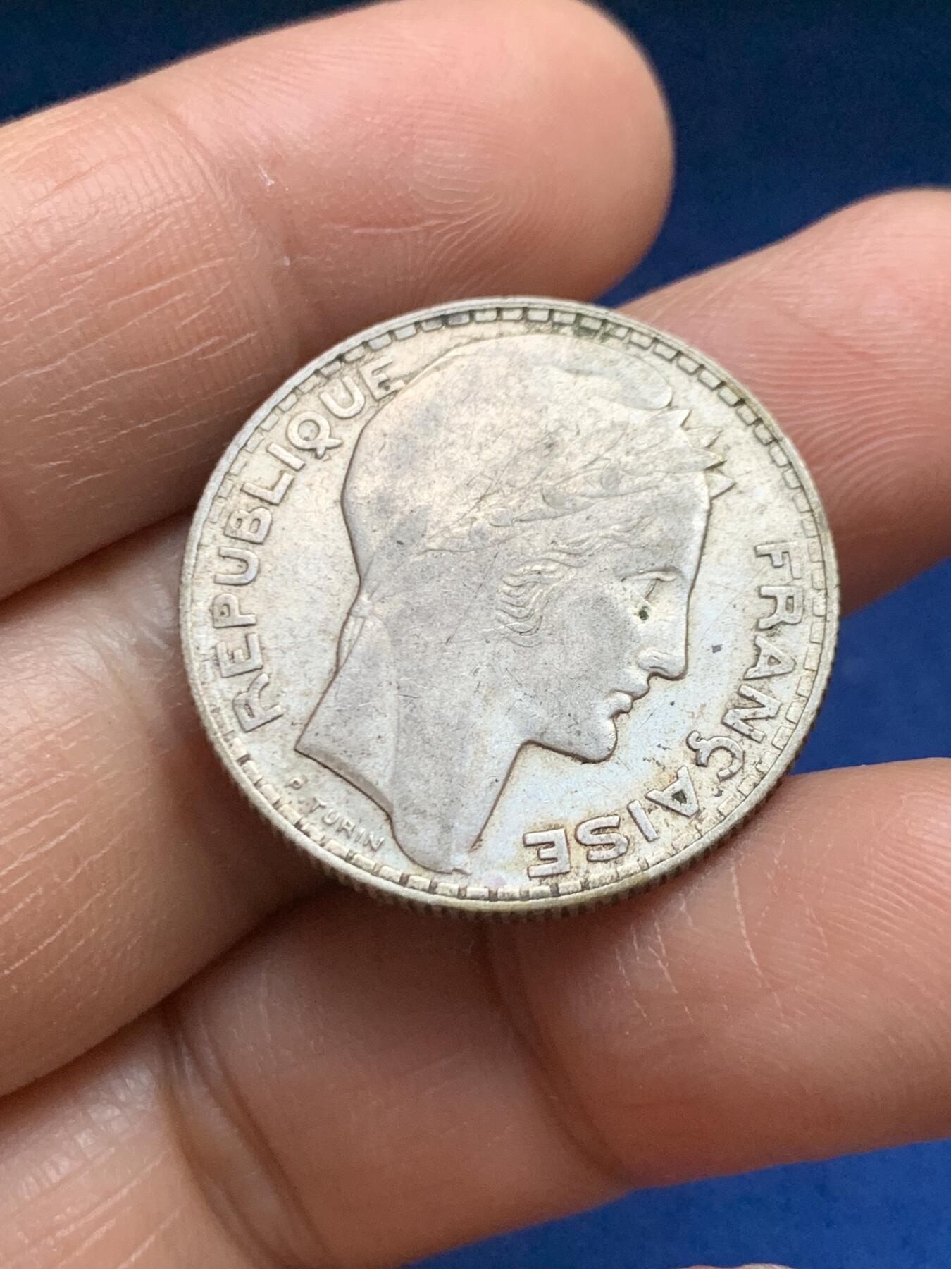 《竞宝斋》第469场 周日，周一 2场连拍 （全场包邮）欢迎送拍 法国1931年谷物女神10法郎银币