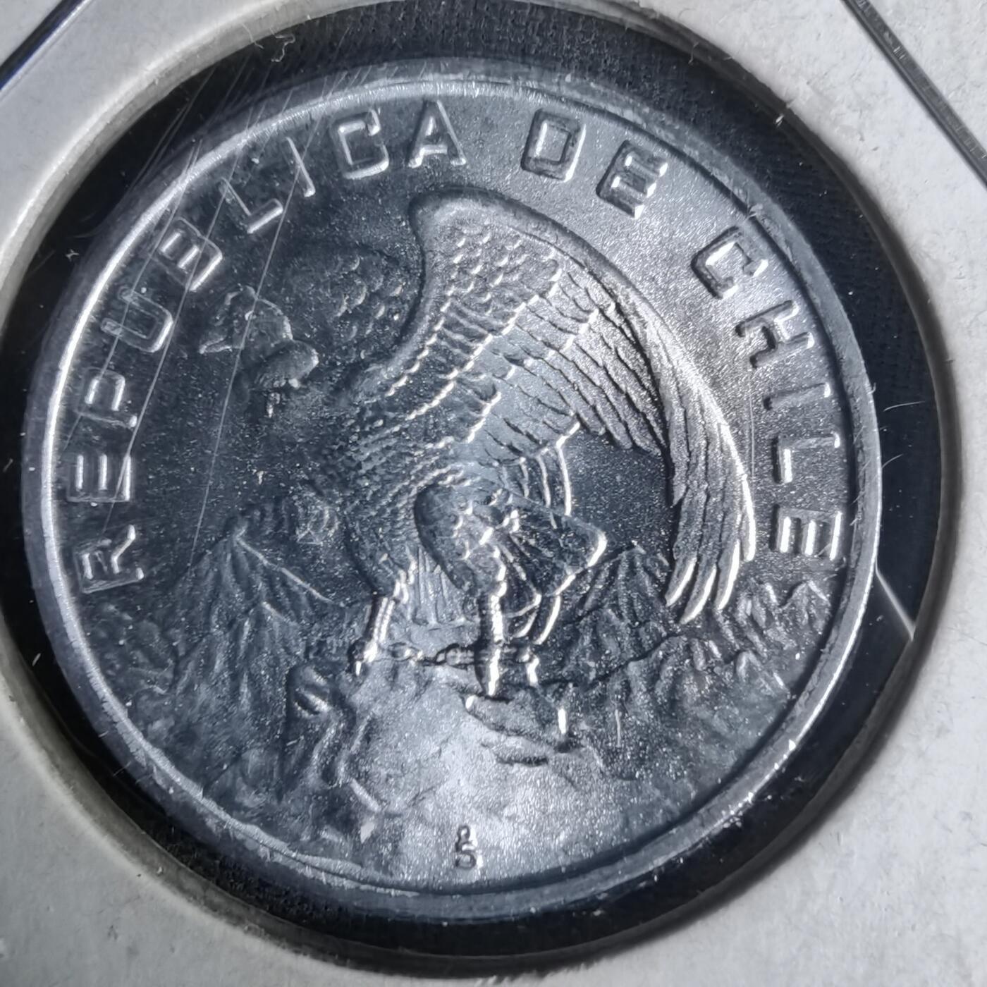 沼泽如烟--第1017场 智利1974年10埃斯库多