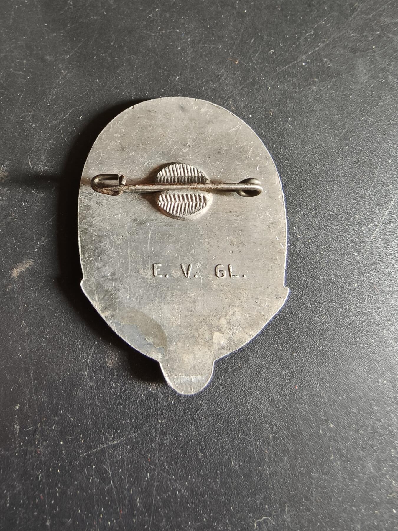 老王徽章第186期 德三1935年五一劳动节证章