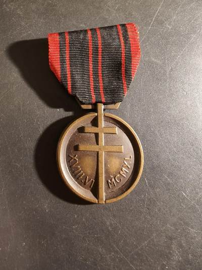 老王徽章第186期 - 法国二战本土抵抗奖章