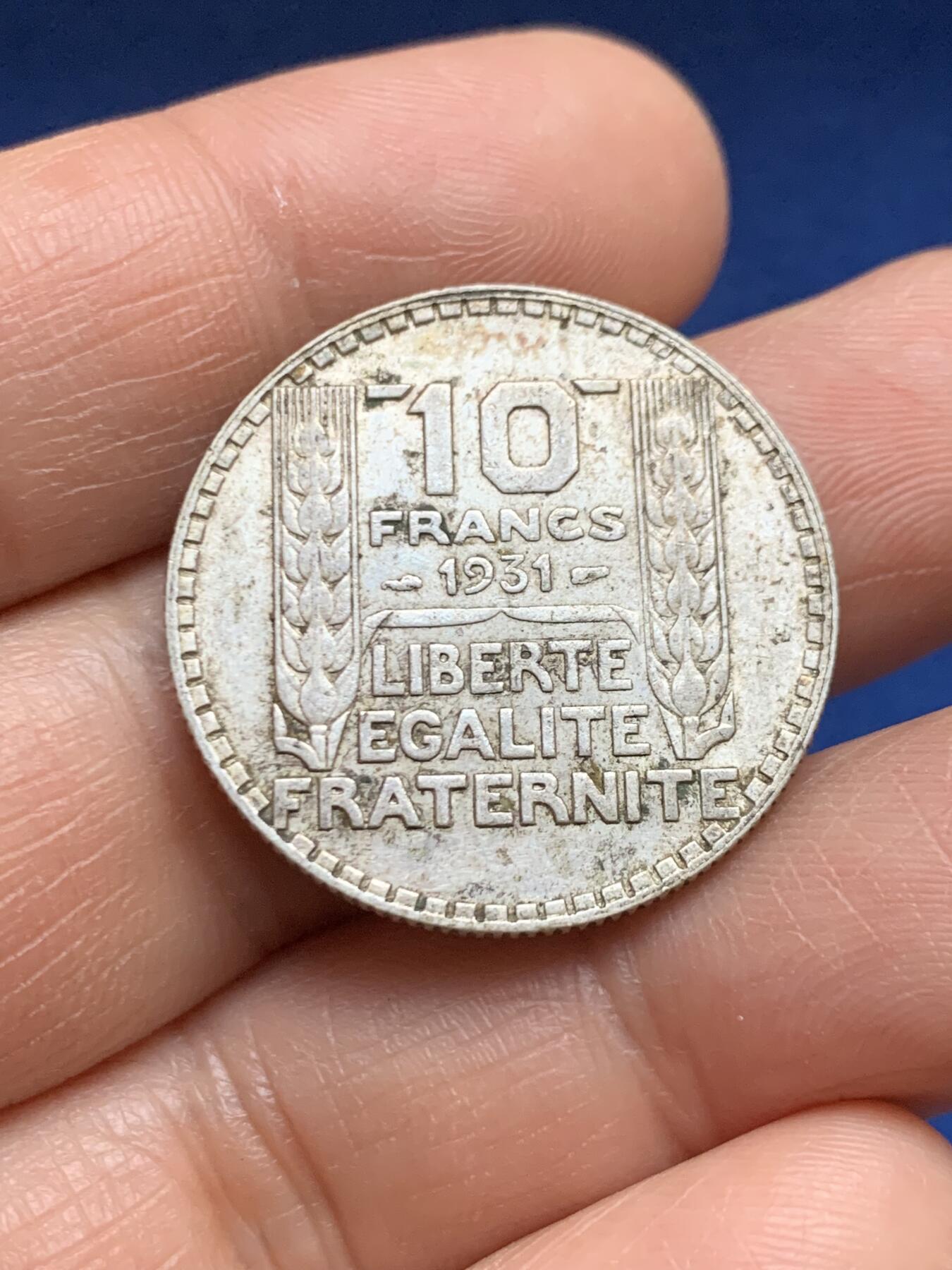 《竞宝斋》第469场 周日，周一 2场连拍 （全场包邮）欢迎送拍 法国1931年谷物女神10法郎银币