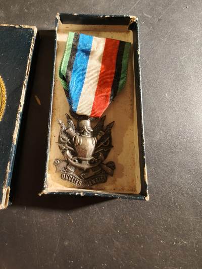 老王徽章第186期 - 法国普法战争老兵协会奖章    带纸盒