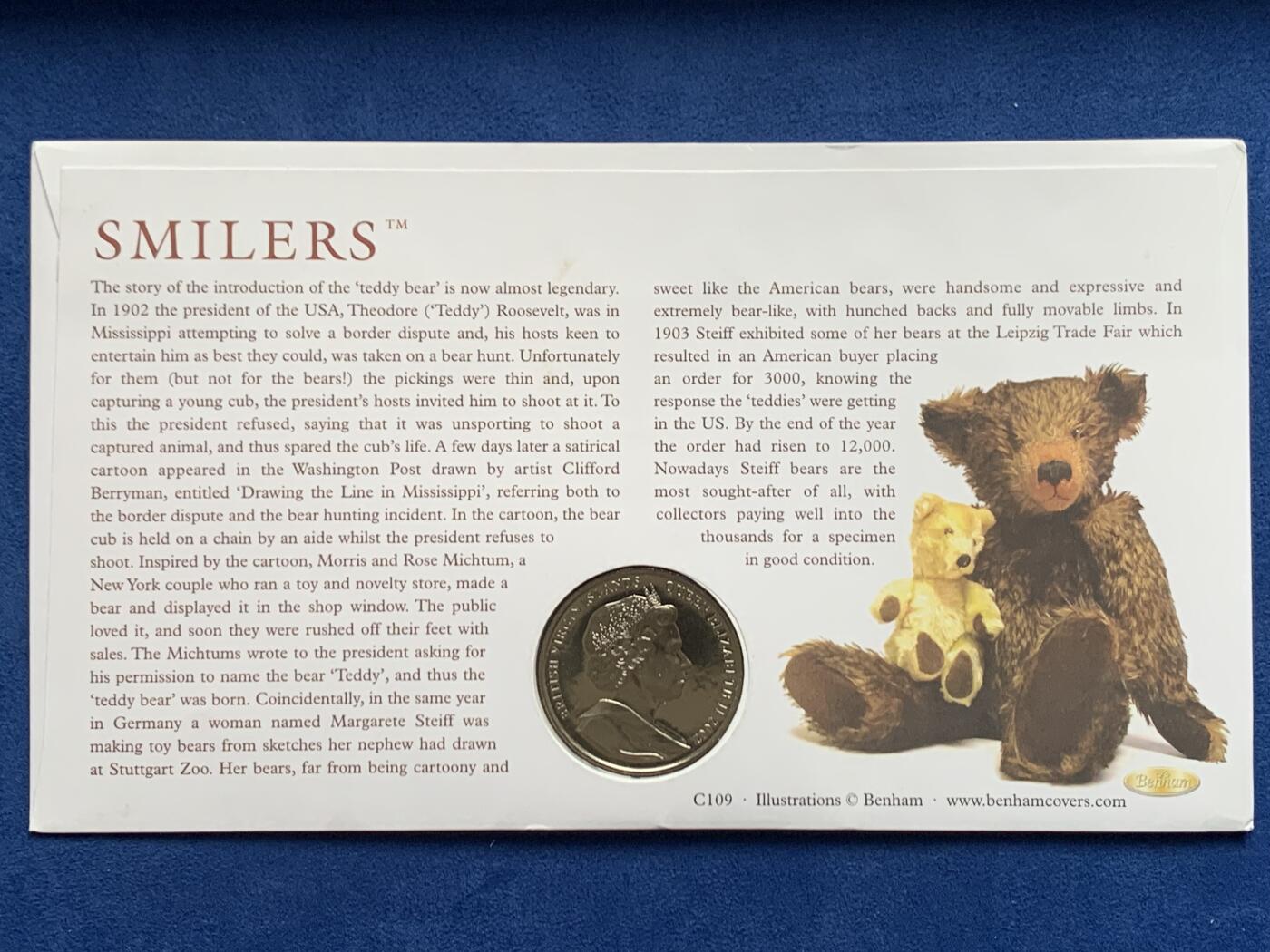 《竞宝斋》第469场 周日，周一 2场连拍 （全场包邮）欢迎送拍 英属维京群岛2002年泰迪熊100周年1元纪念币，附泰迪熊邮票和邮戳