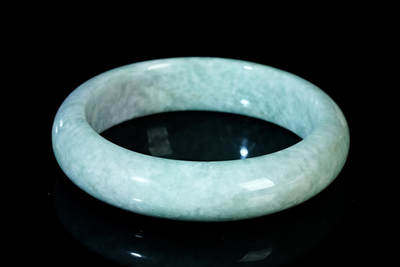 上海都达杂项专场90【全场包邮】  天然冰糯种翡翠手镯92-17