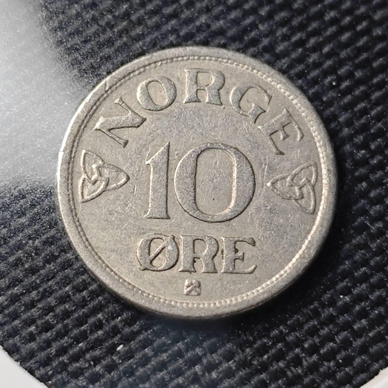 KK钱币收藏小铺   第404期 2月预留时间 周末发货  1956挪威10欧尔