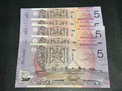 《外钞收藏家》第六百一十六期（精品场）（长期征集拍品、欢迎藏友们联系合作） - 澳大利亚塑料钞5元 95-97年 早期年份 5张一起 全新UNC