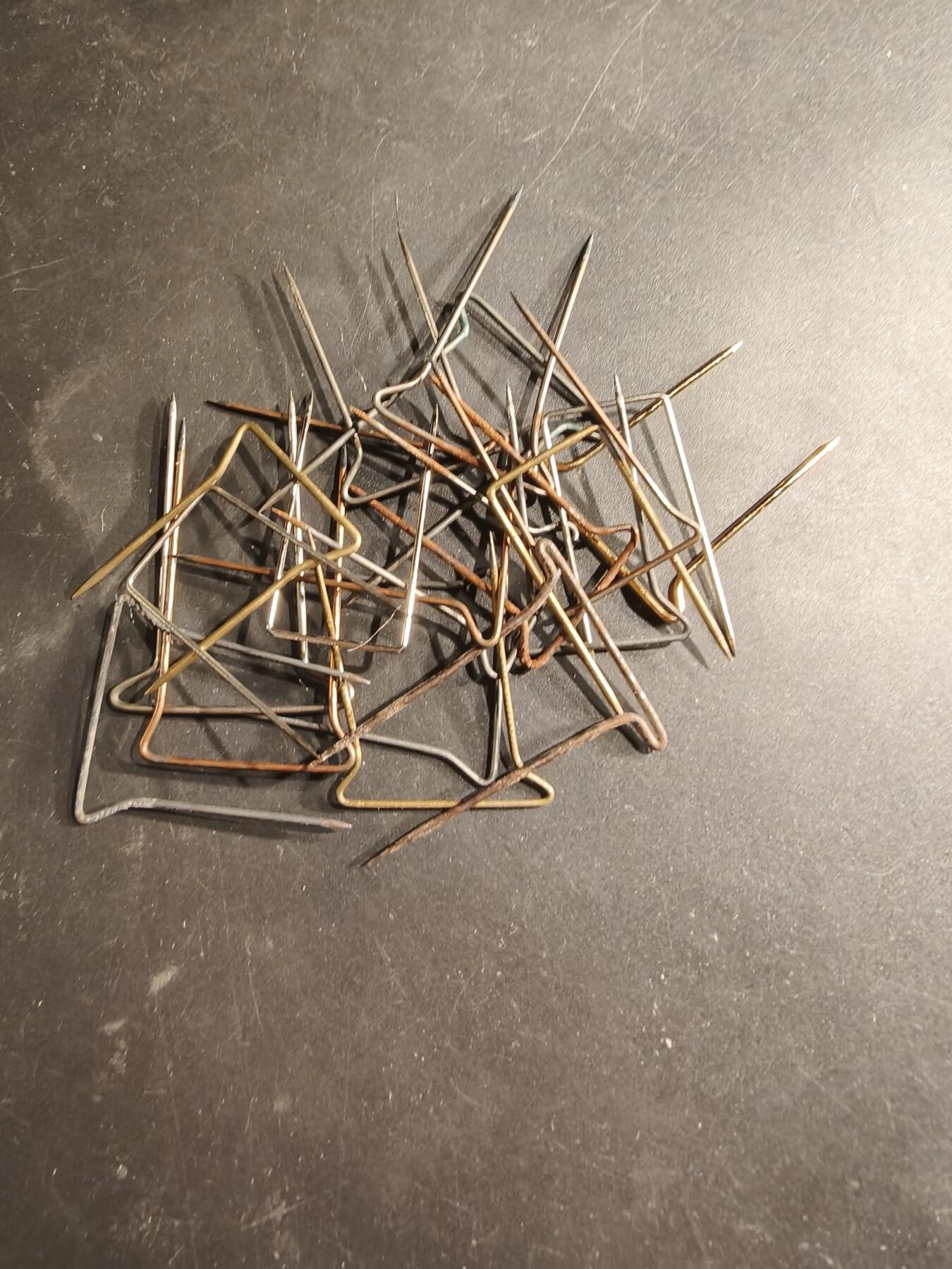 老王徽章第186期 法国针插一组20枚