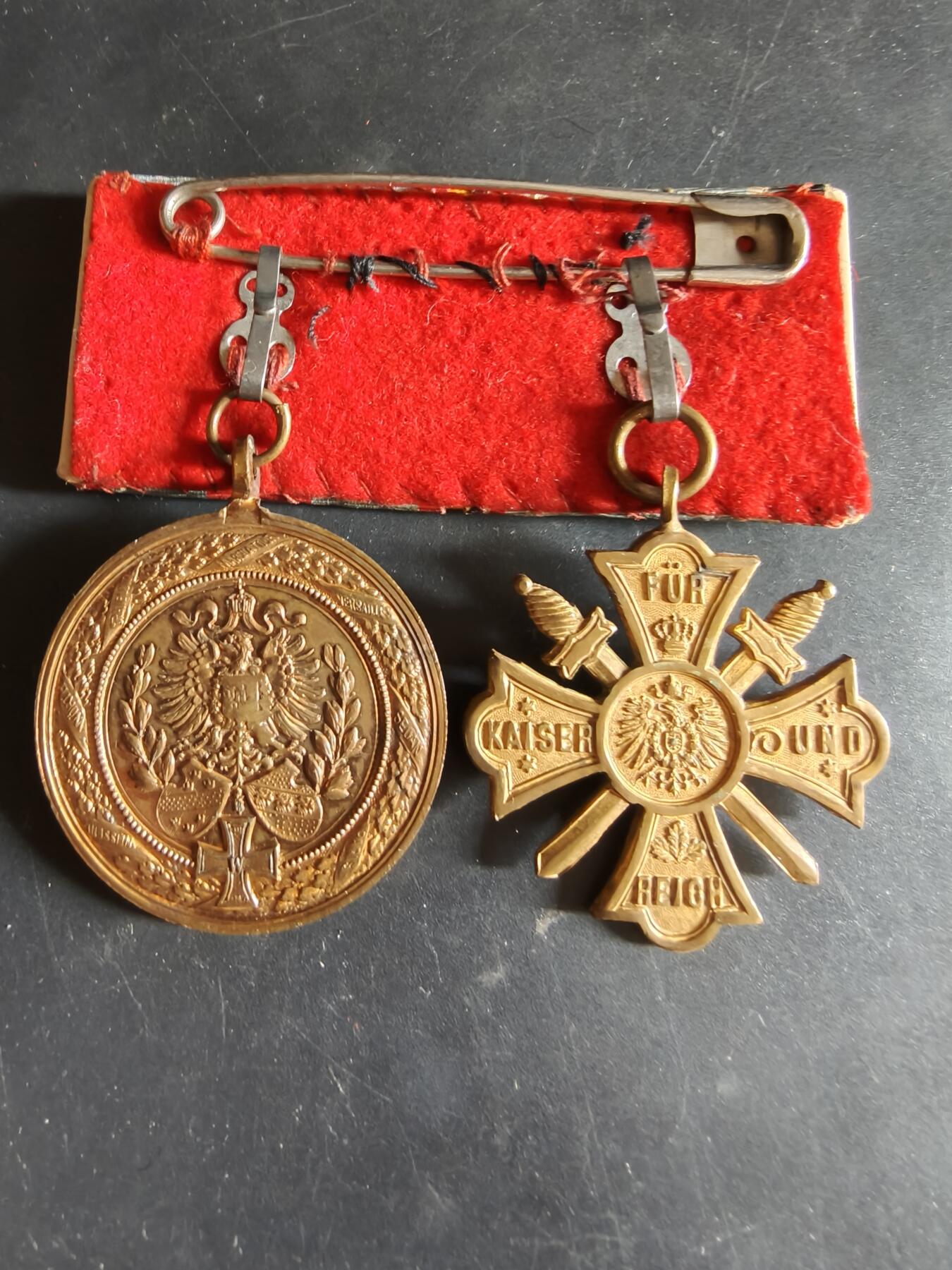 老王徽章第186期 德国一战巴伐利亚王国联排     摄政王柳特波德纪念章+第14步兵团纪念十字     多勋饰少见