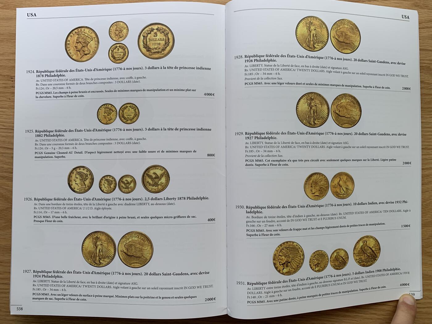 《竞宝斋》第469场 周日，周一 2场连拍 （全场包邮）欢迎送拍 MDC 世界币章拍卖目录 大开本 内图精美 有很多见不到的珍惜币章 重达2.6公斤 包邮 编号17