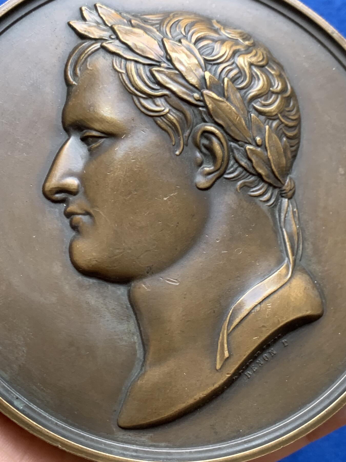 《竞宝斋》第469场 周日，周一 2场连拍 （全场包邮）欢迎送拍 法国拿破仑一世庆祝罗马王诞生后铸版超大铜章 659克 112.5mm 丰饶角铜标