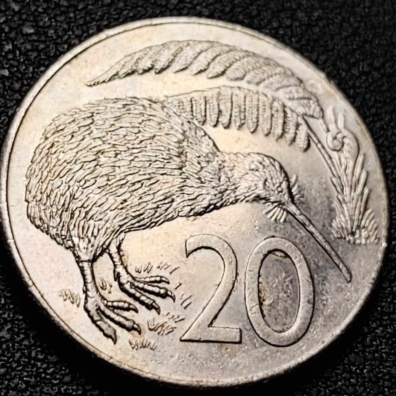 泉币菌-第206场-拍品多 请提前出价 。