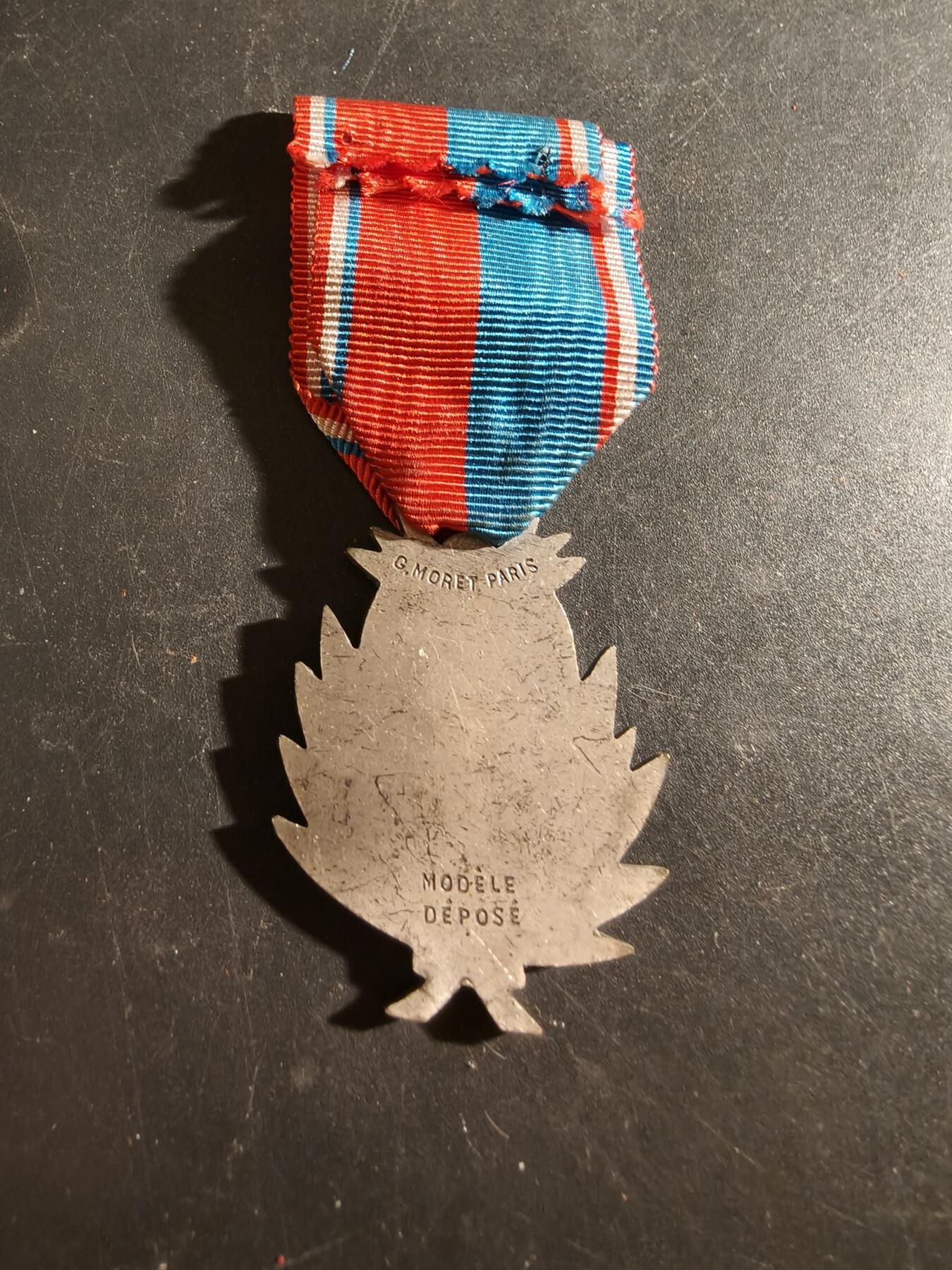 老王徽章第186期 法国银级音乐协会奖章