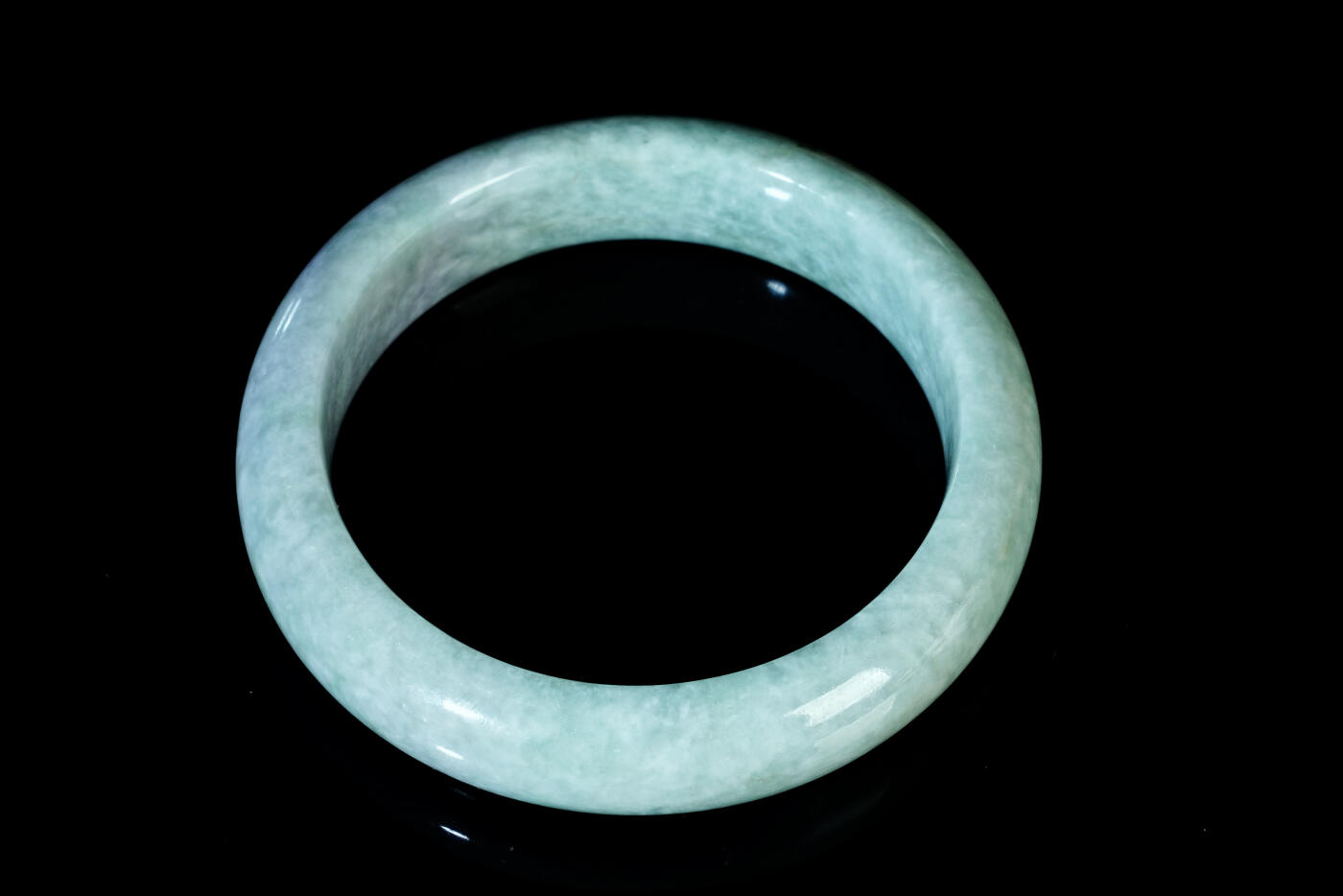 上海都达杂项专场五十六【全场包邮】  天然冰糯种翡翠手镯92-17