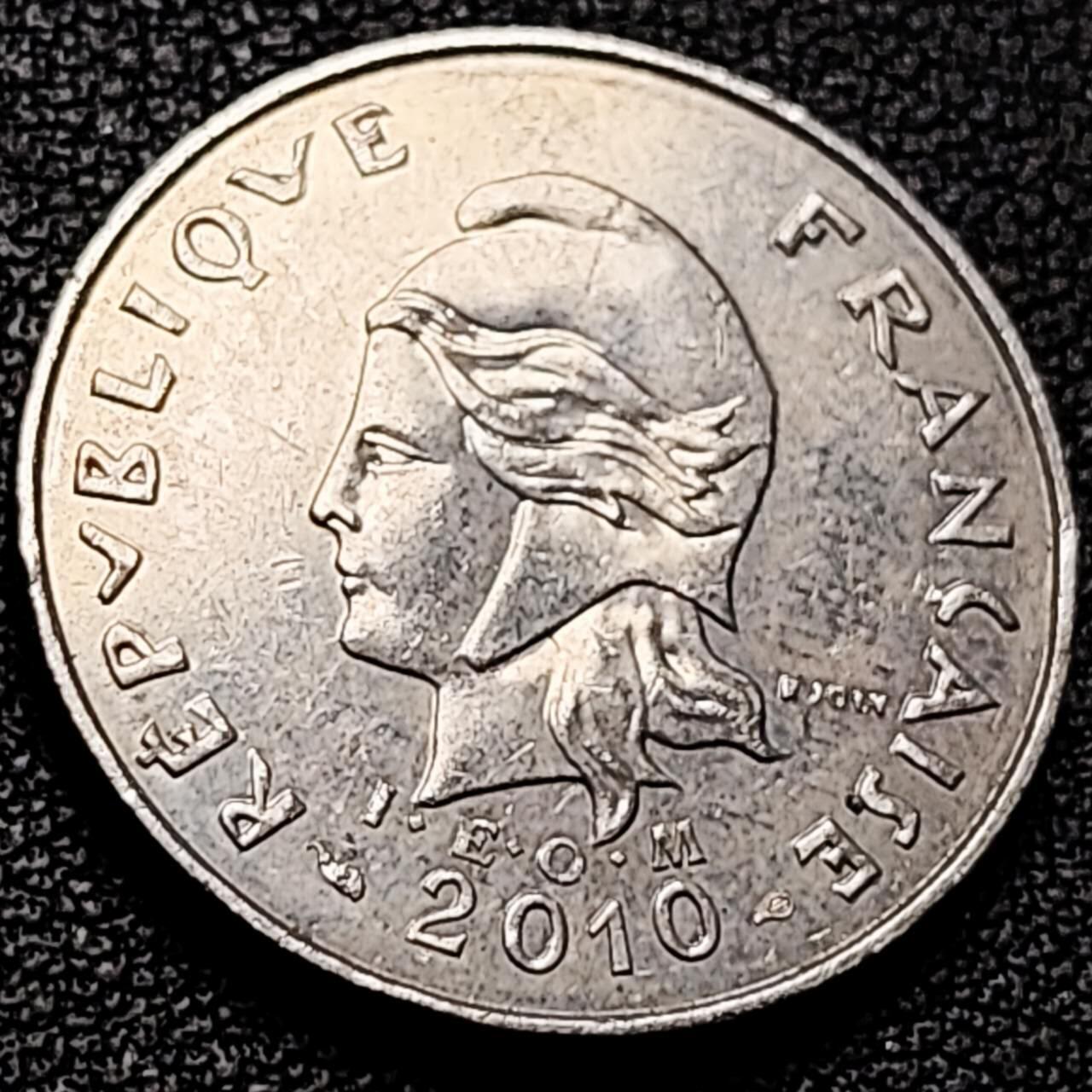 泉币菌-第206场-拍品多 请提前出价 。