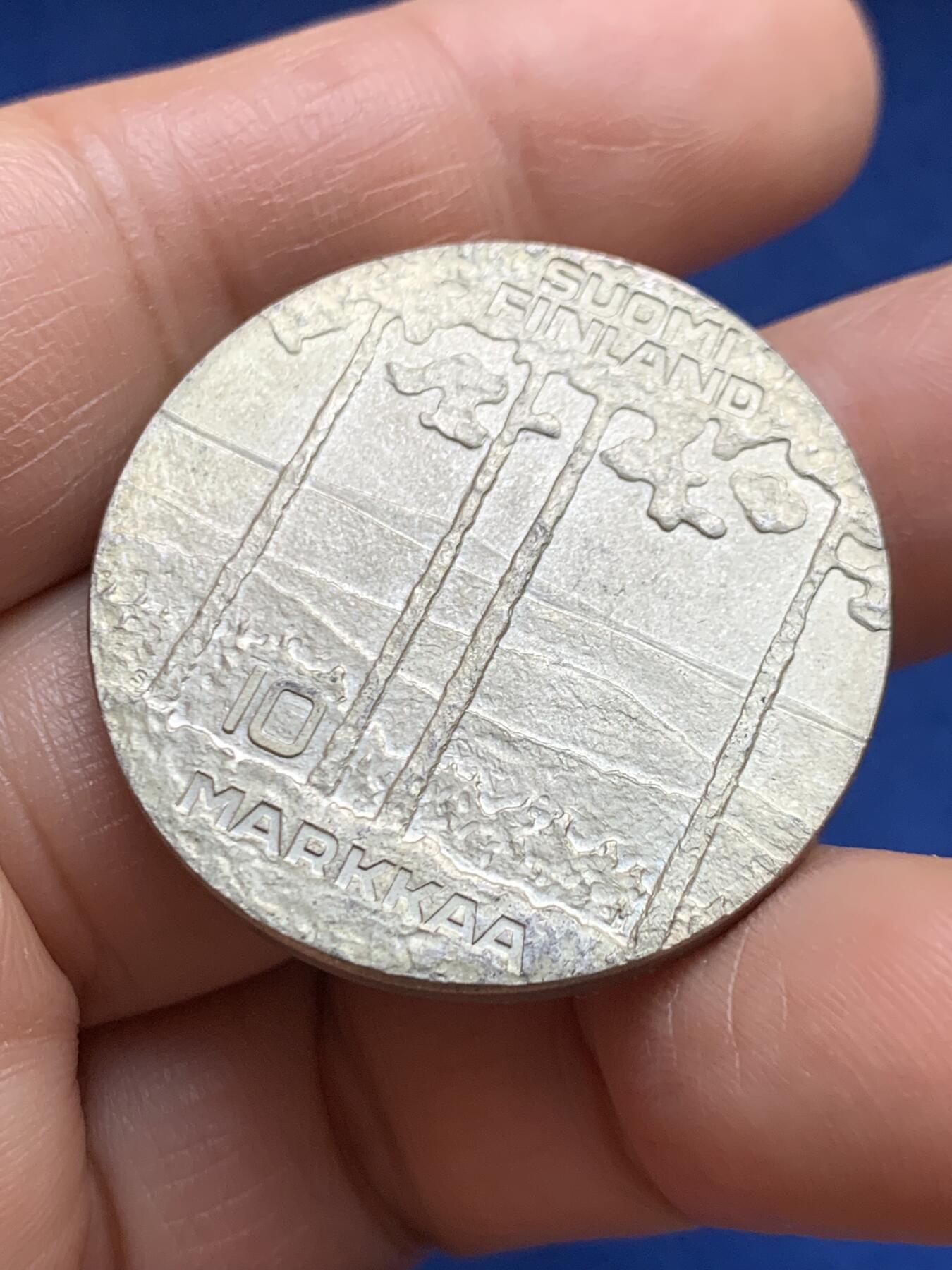 《竞宝斋》第469场 周日，周一 2场连拍 （全场包邮）欢迎送拍 芬兰1975年总统吉科宁10马克银币 23.55克