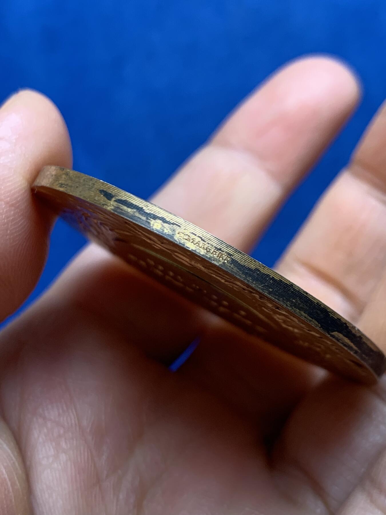 《竞宝斋》第469场 周日，周一 2场连拍 （全场包邮）欢迎送拍 法国工商业女神镀金银章 63.2克 50mm 丰饶角1银标