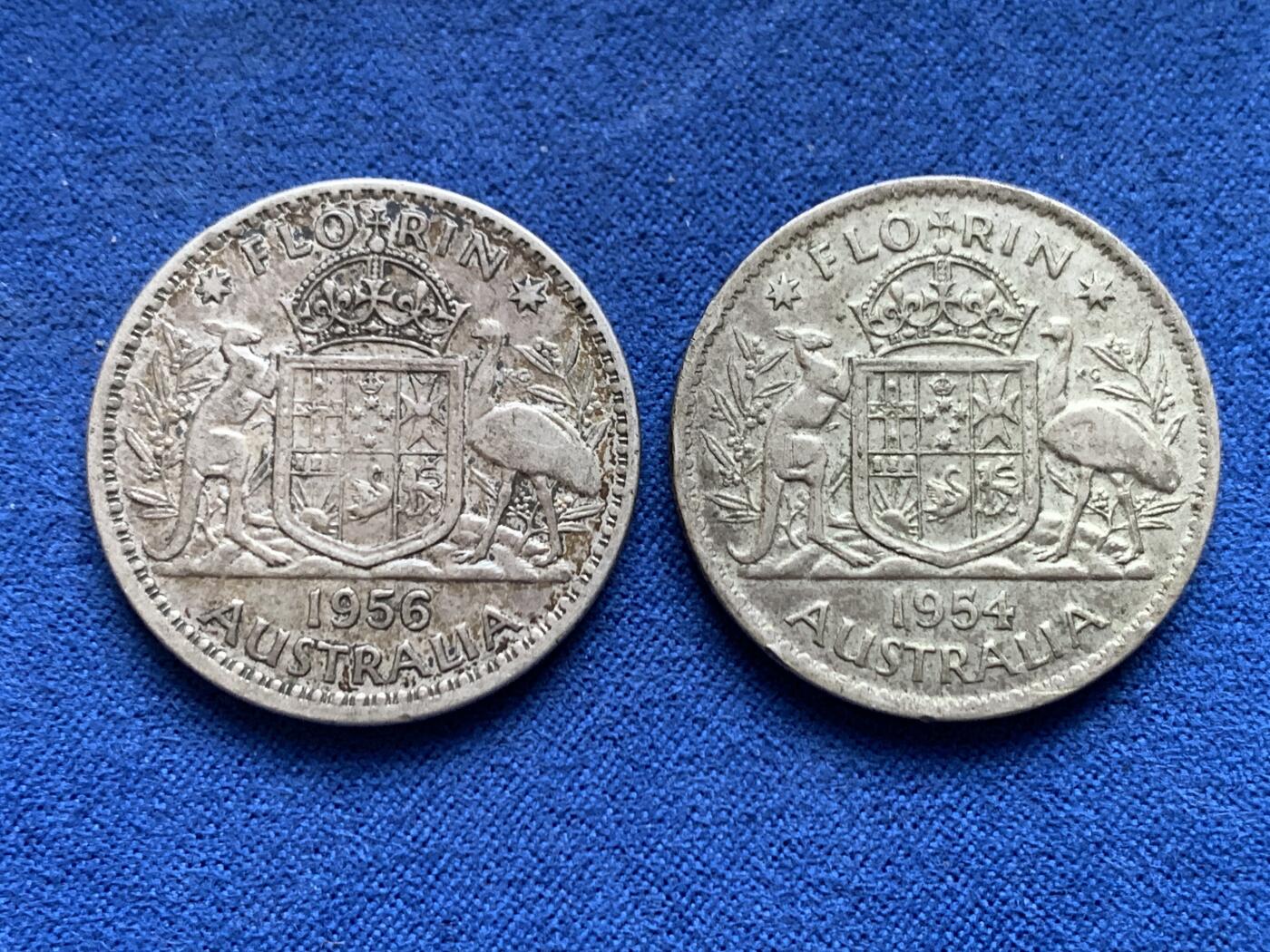 《竞宝斋》第469场 周日，周一 2场连拍 （全场包邮）欢迎送拍 两枚一组 澳大利亚1954年/1956年伊丽莎白女王1佛罗林银币 总重22.3克