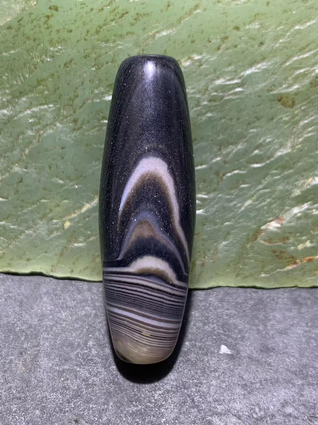 精美罕见一眼靠山图案千层纹药师玛瑙桶珠一个