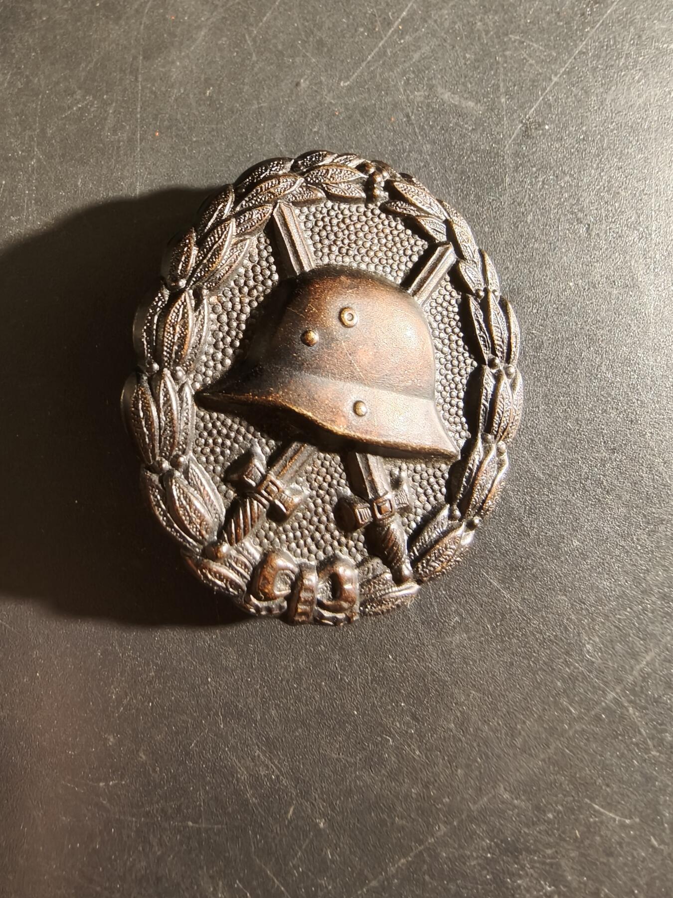 老王徽章第186期 德国一战黑战伤奖章