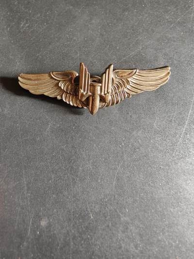 老王徽章第186期 - 美国二战陆军航空兵空中炮手技能章    2英寸   Amico厂标