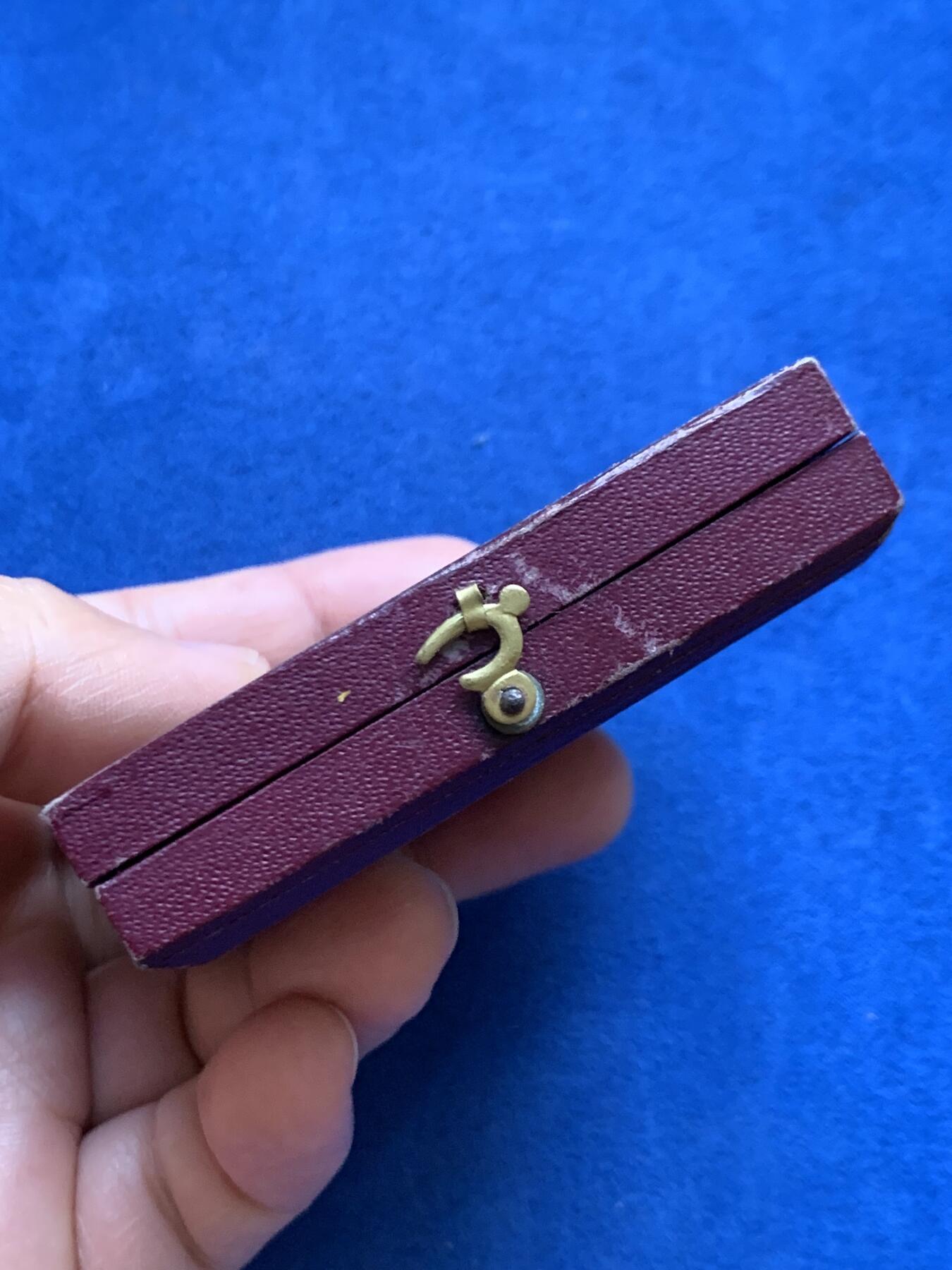 《竞宝斋》第469场 周日，周一 2场连拍 （全场包邮）欢迎送拍 法国光学与精密仪器协会铜章 56.2克 49.5mm 铜标边铭 带盒