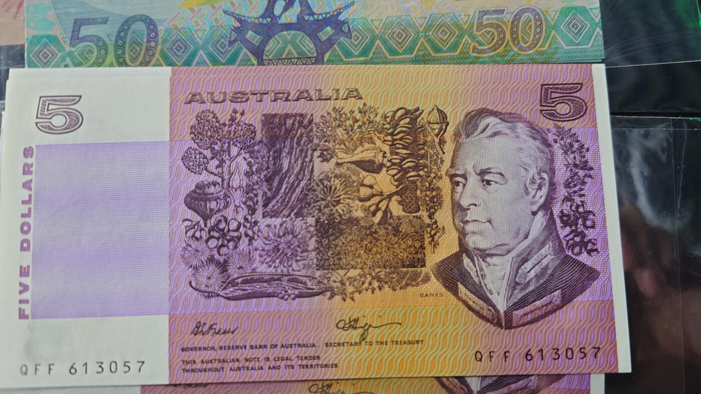 世界钱币～微拍第238期暨2026年第19期  部分尾货整理陆续低价起拍清仓