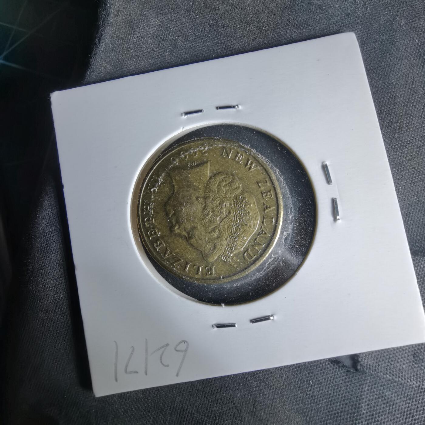 沼泽如烟--第1017场 新西兰2000年一元