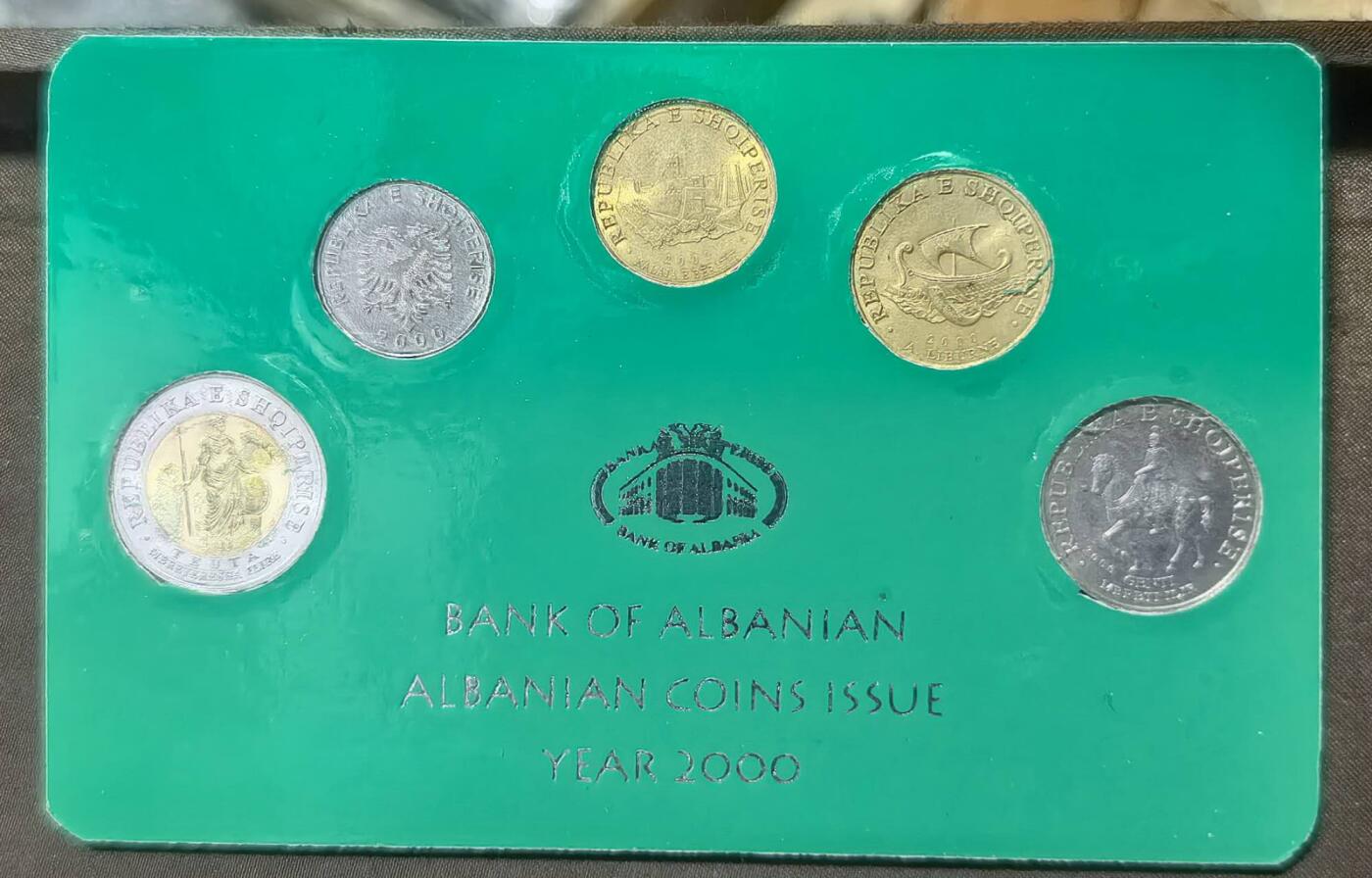 北京马甸外国币专卖第148期，非贵金属外国流通币，纪念币币，中国早期纪念币专场，陆续上拍，欢迎关注