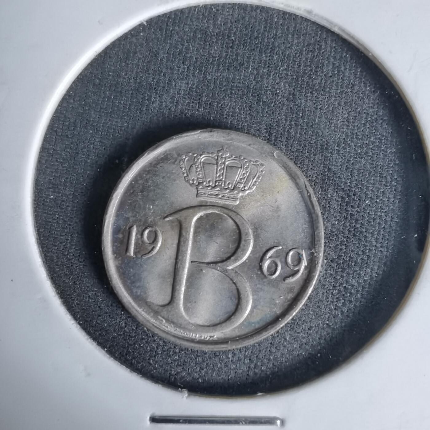 沼泽如烟--第1017场 比利时1969年25分