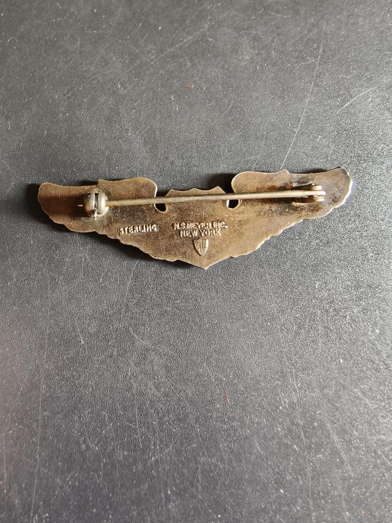 老王徽章第186期 美国二战陆军航空兵飞行联络员技能章    2英寸   925银    8g     梅耶厂