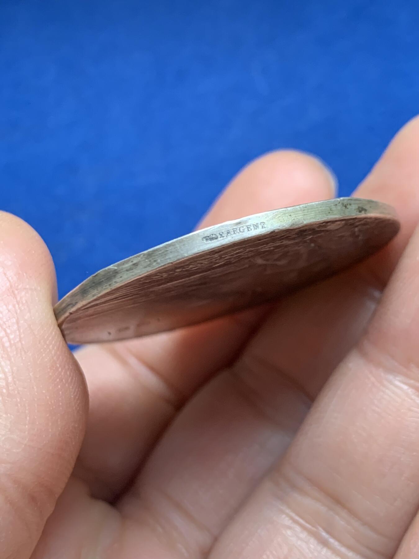 《竞宝斋》第469场 周日，周一 2场连拍 （全场包邮）欢迎送拍 罗蒂婚礼银章 31.25克 40.6mm 丰饶角2银标 执子之手，与子偕老