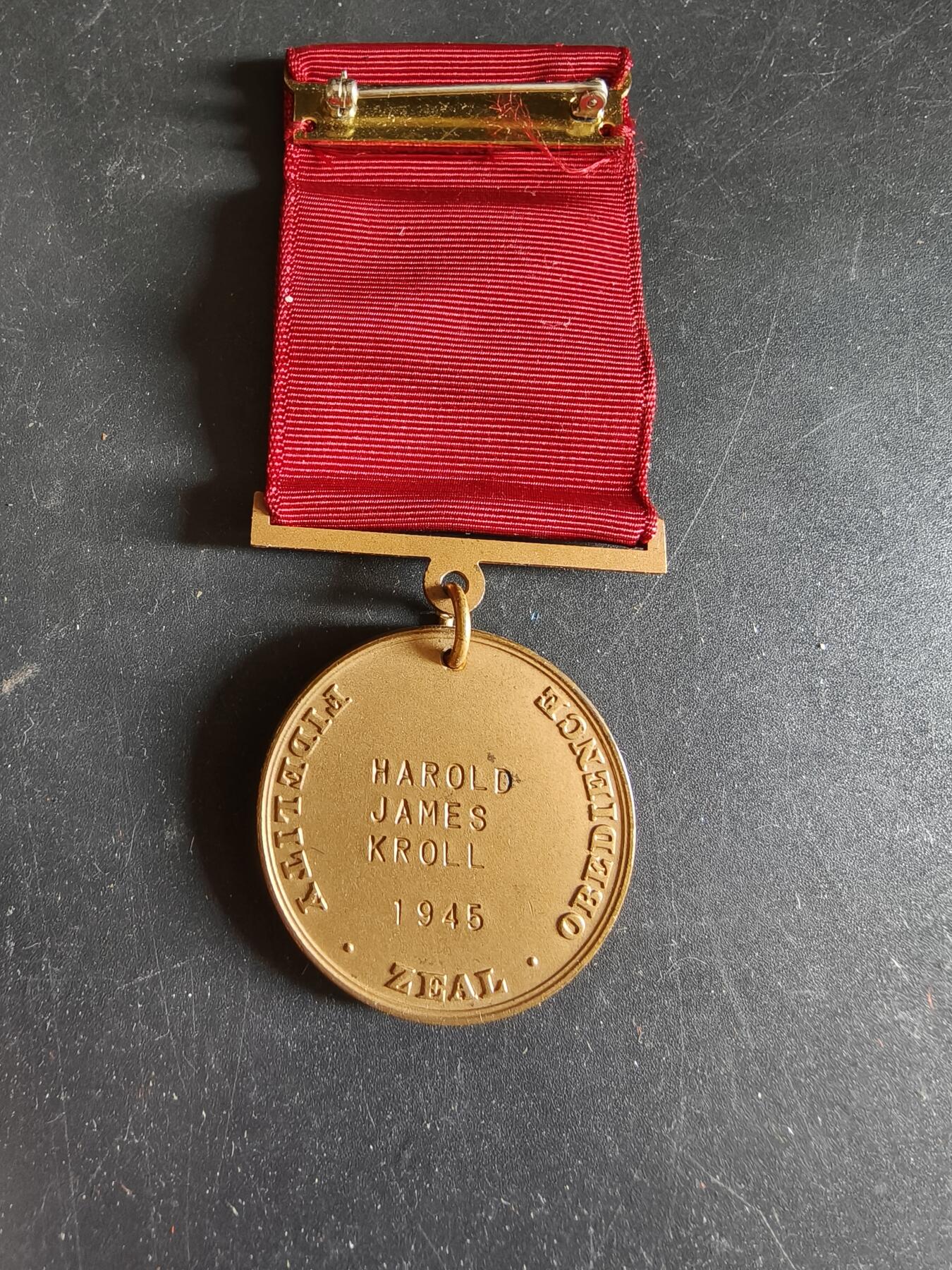 老王徽章第186期 美国海军品德优良奖章   1945年实发   二战时期