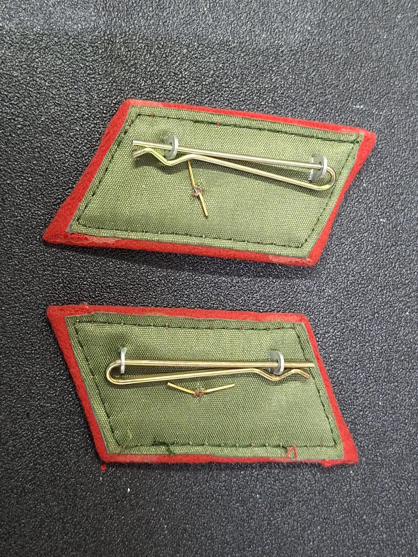 西秦中古拍卖第八十期  越南人民军陆军通讯兵领章