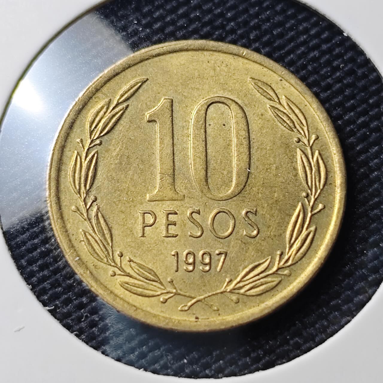 KK钱币收藏小铺   第404期 2月预留时间 周末发货  智利10比索铜币