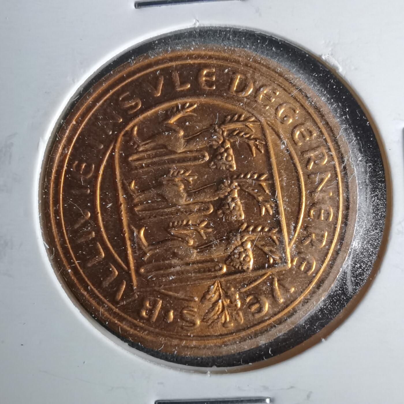 沼泽如烟--第1017场 根西1979年2便士