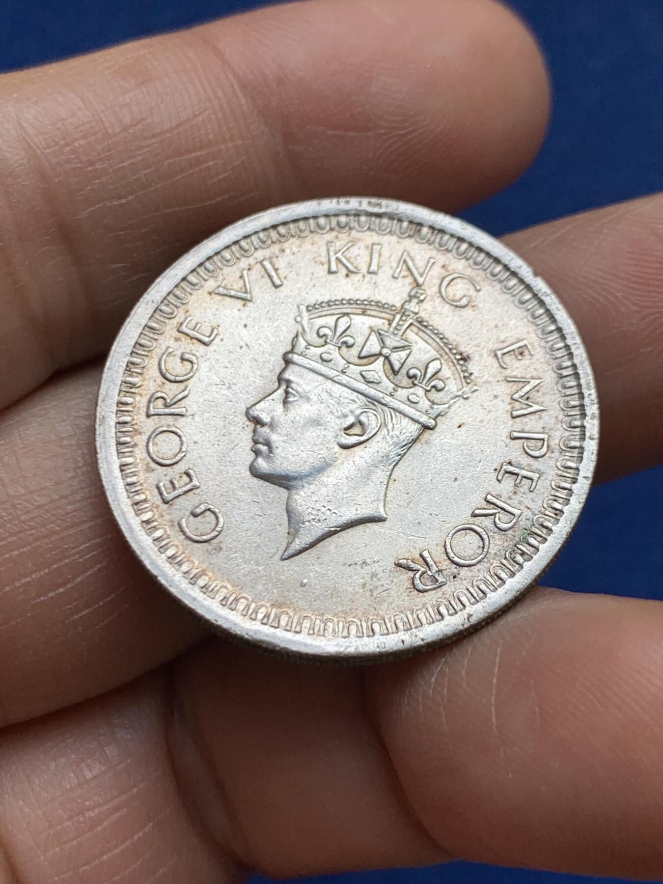 《竞宝斋》第469场 周日，周一 2场连拍 （全场包邮）欢迎送拍 英属印度1945年乔治六世1卢比银币