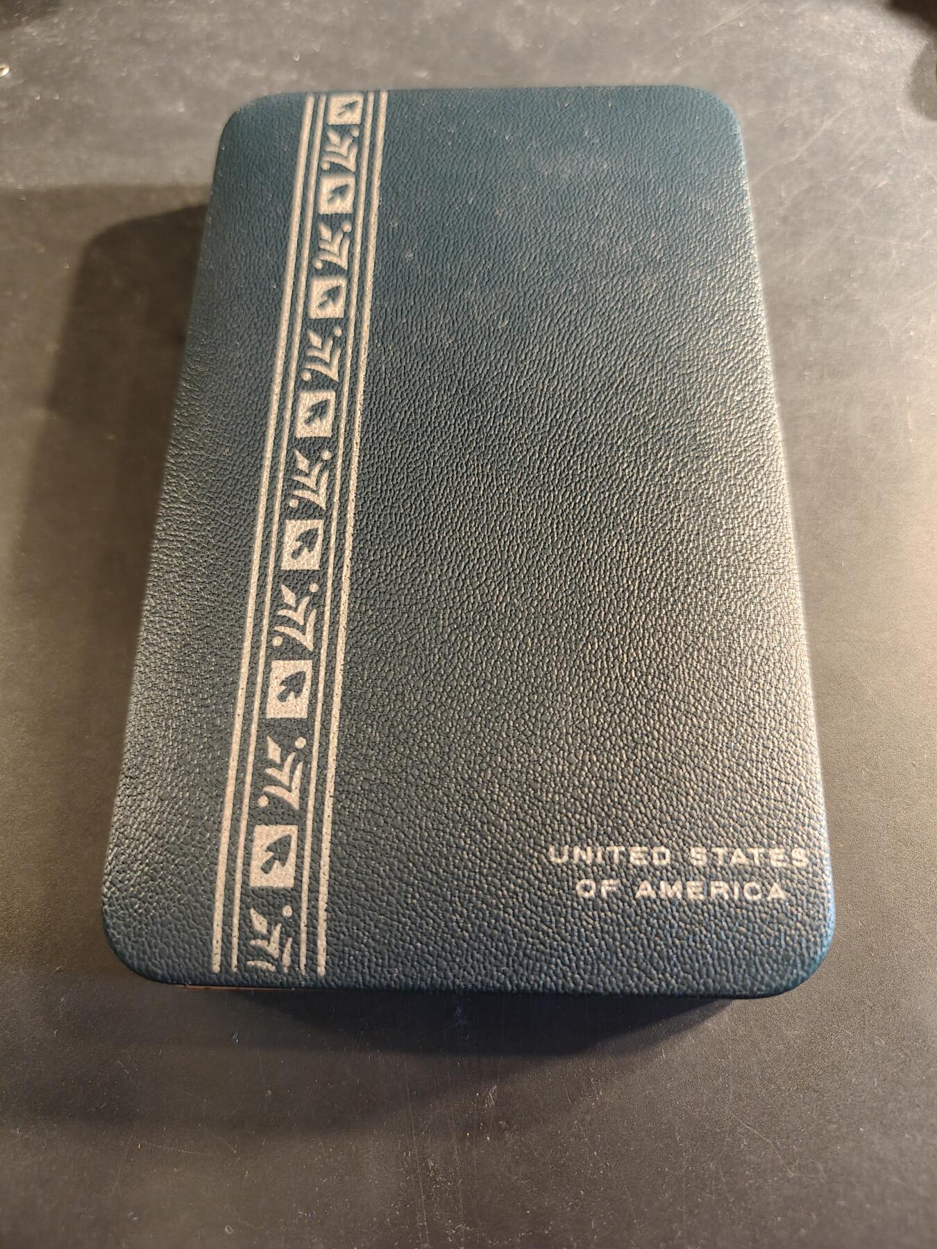 老王徽章第186期 美国空军战备奖章 原盒带略和珐琅略 少见全套