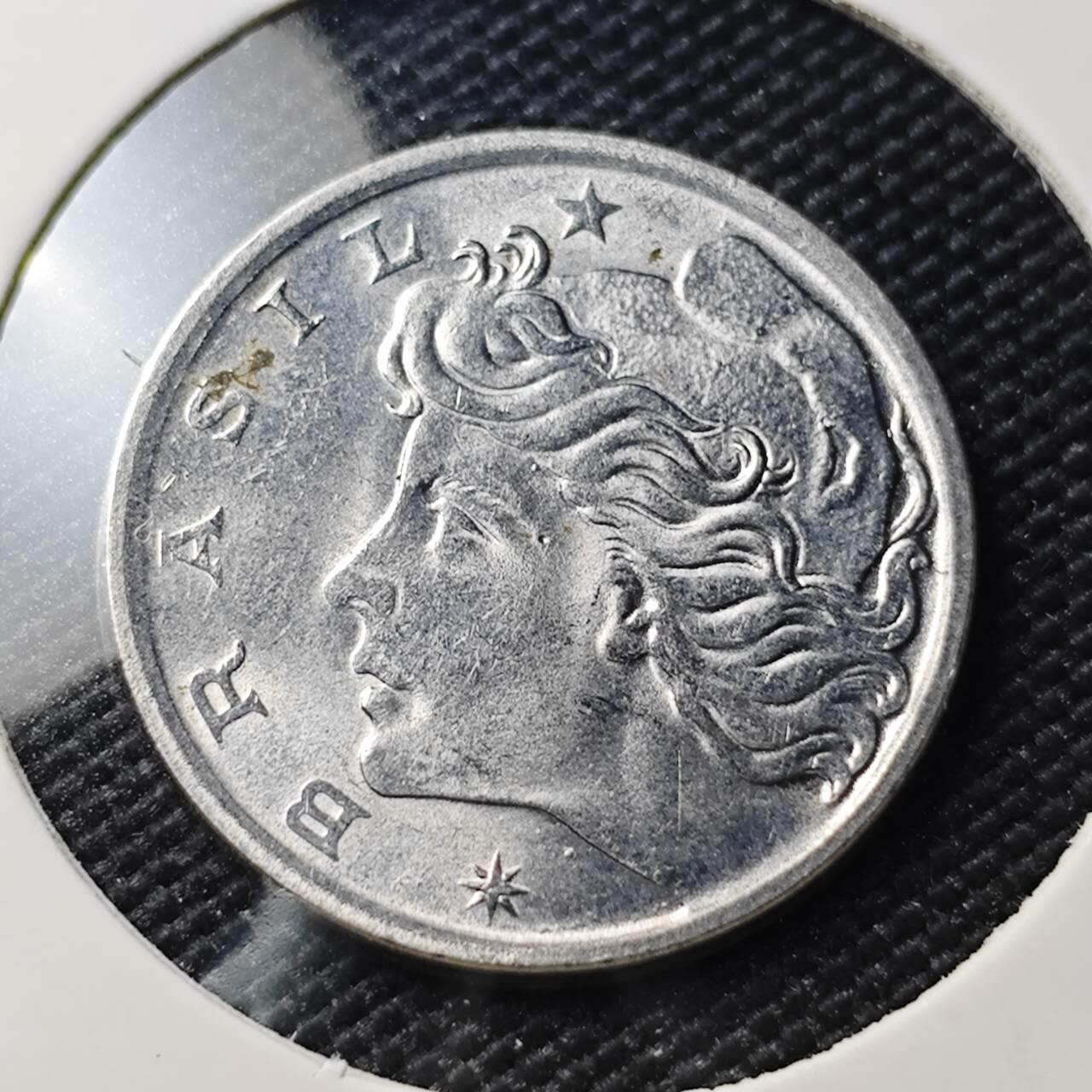 KK钱币收藏小铺   第404期 2月预留时间 周末发货  巴西5分纪念币