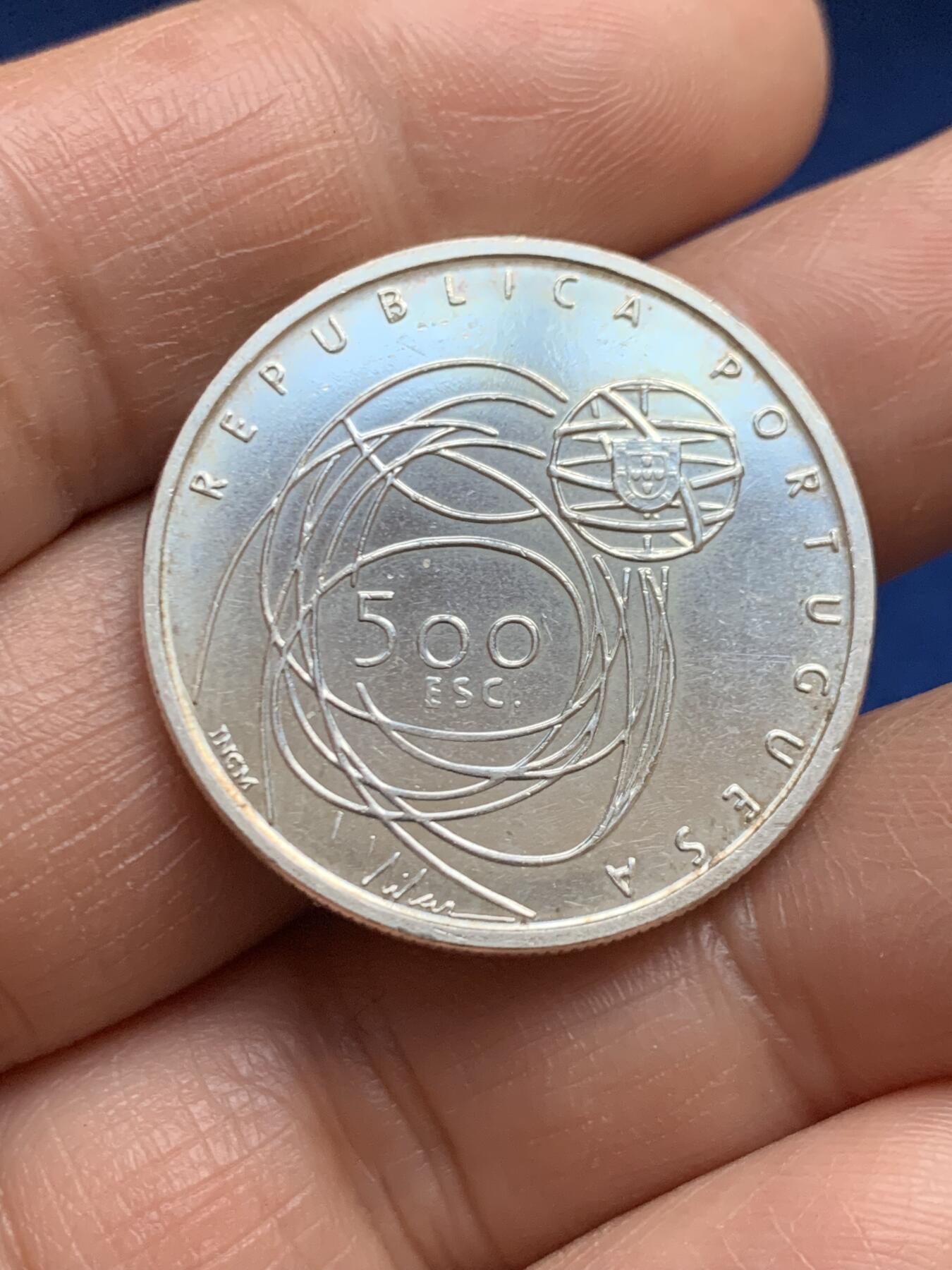 《竞宝斋》第469场 周日，周一 2场连拍 （全场包邮）欢迎送拍 葡萄牙2001年欧洲文化之都500埃斯库多银币 13.9克