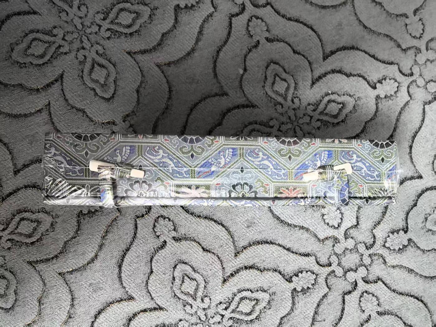 卡牌限时031期专场（21号晚21点截拍） 李云中神话中国，山海经图录，经折装，ALLIN套独有，全新未拆封，出厂品相