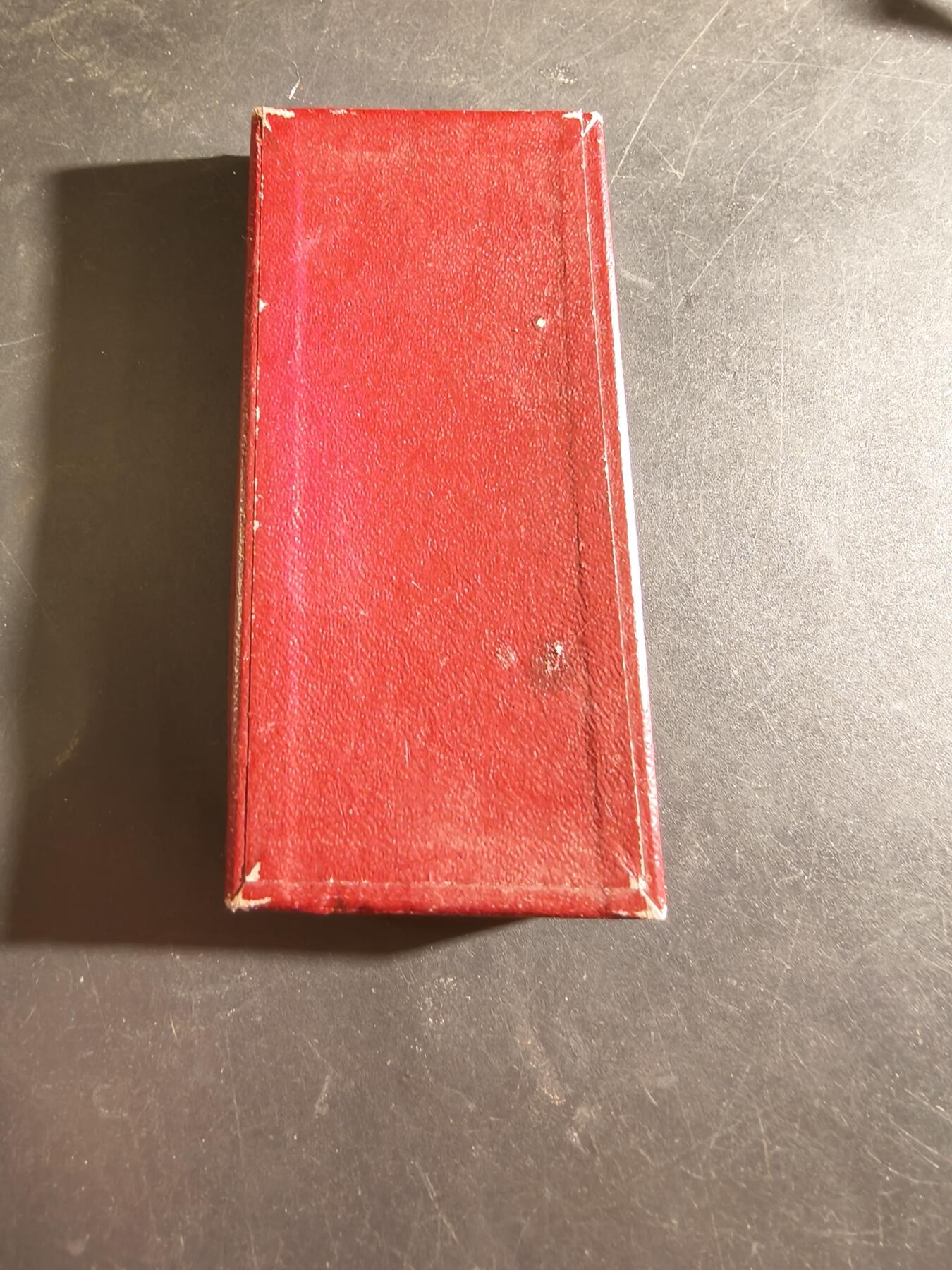 老王徽章第186期 法国骑士级社会功绩勋章   带纸盒