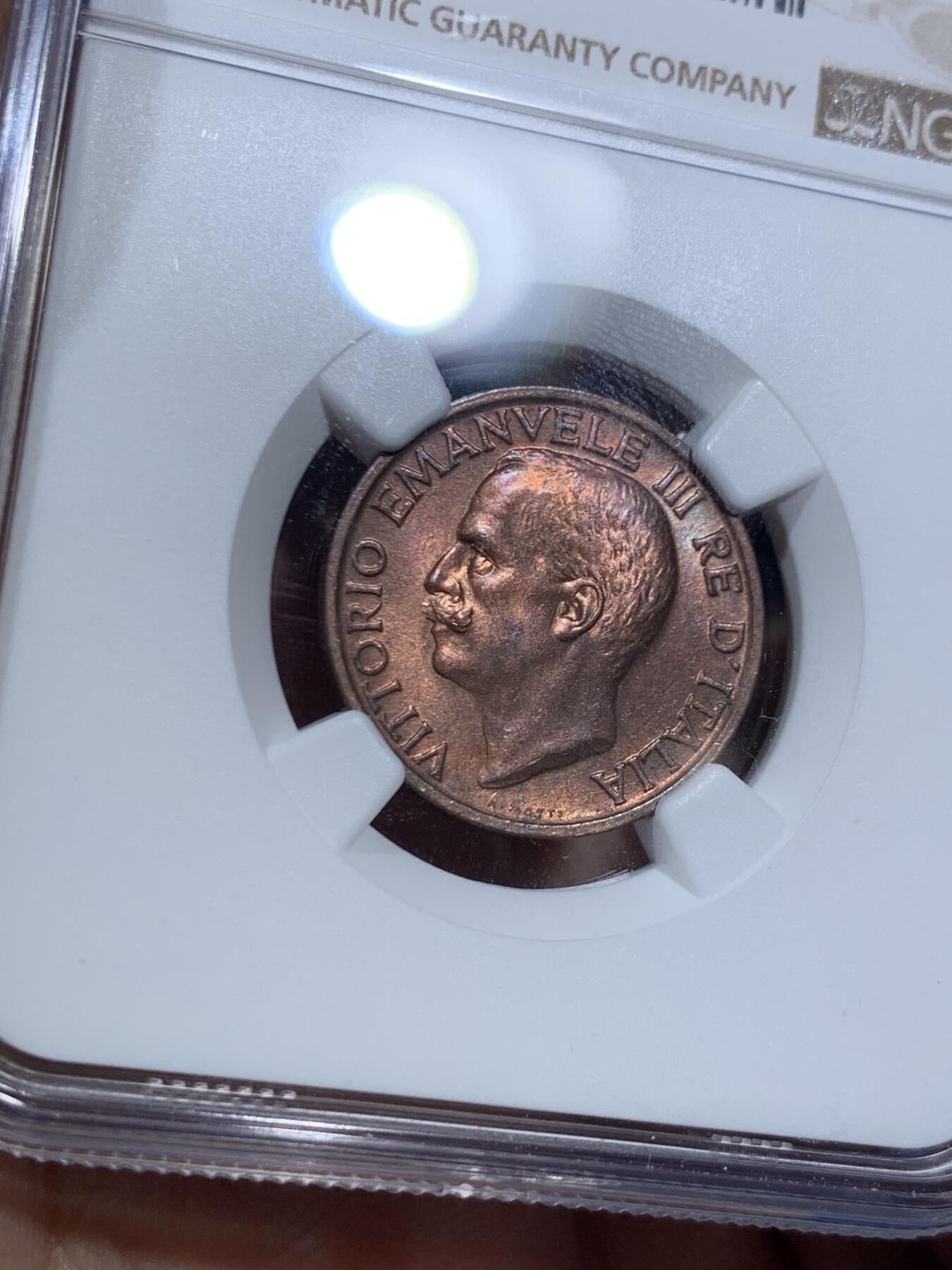 《竞宝斋》第469场 周日，周一 2场连拍 （全场包邮）欢迎送拍 NGC MS64RB 意大利1920年小蜜蜂10分，古典主义风格代表作品，极美的设计，原铜光不容易